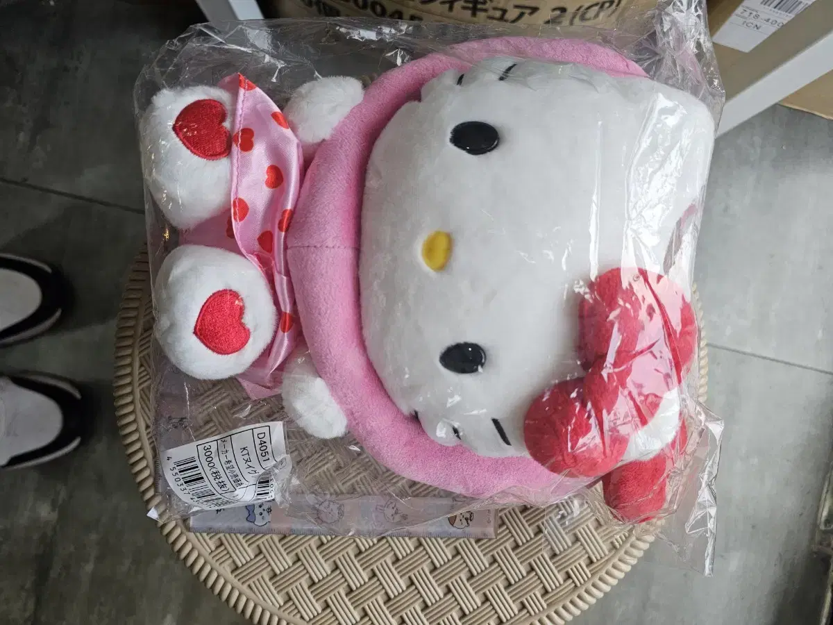 Hello Kitty dolls