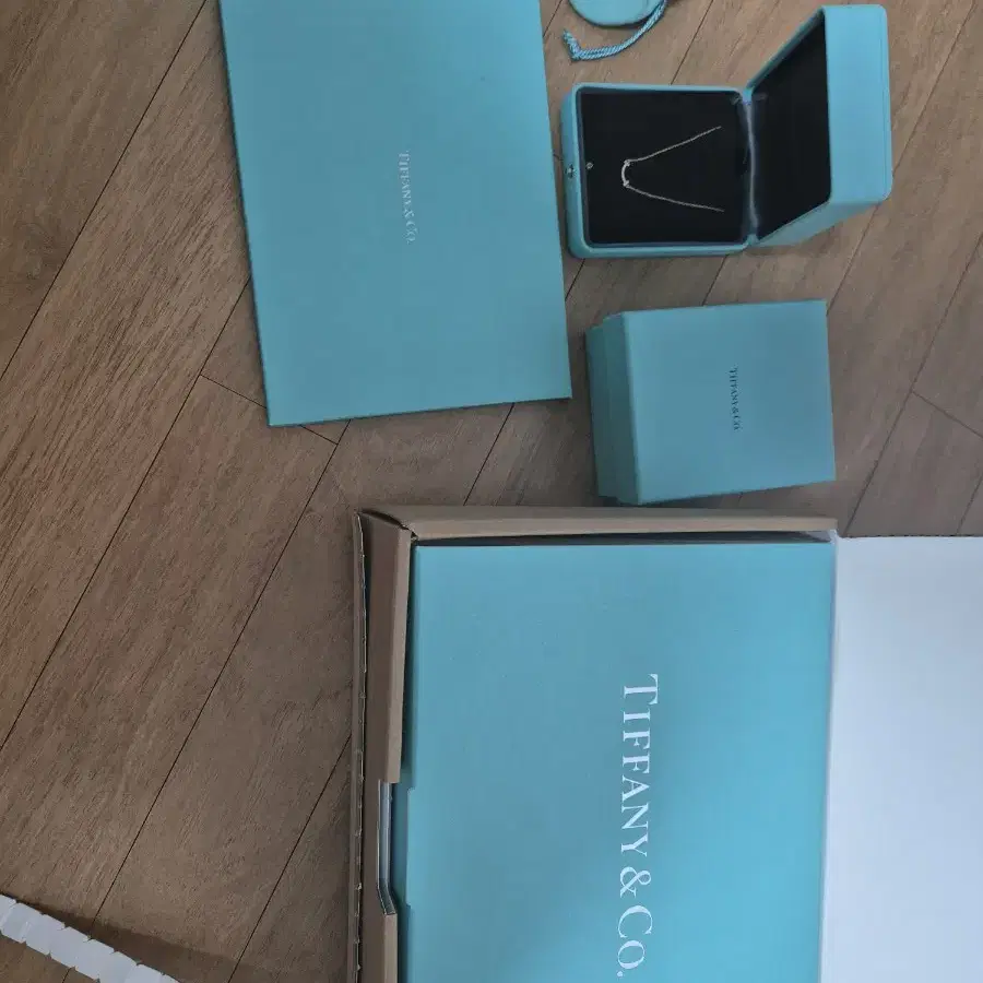 Tiffany & Co. Tiffany T Smile Pendant Mi