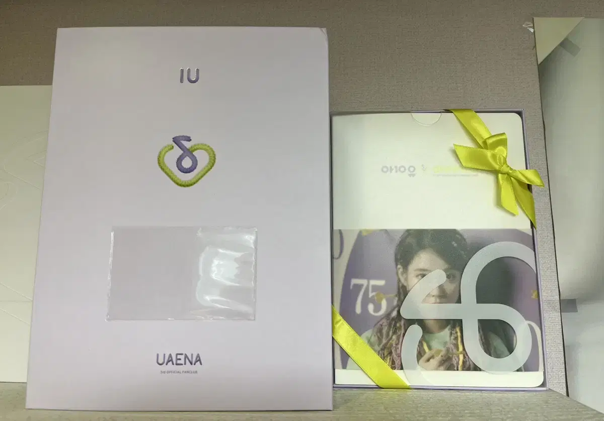 IU YooAna Fan Club Kit