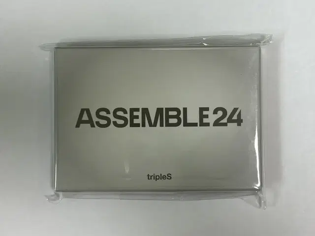 트리플에스 1집 ASSEMBLE 큐알 앨범 미개봉 양도해요