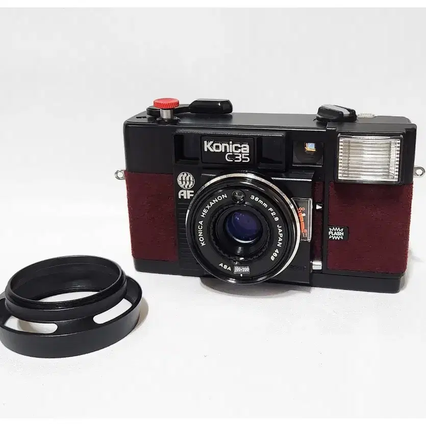 KONICA C35 AF. 필카.세모바디.정상작동.