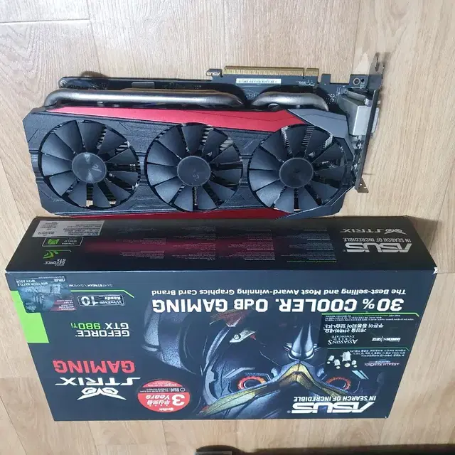 ASUS ROG STRIX GTX 980TI  A급