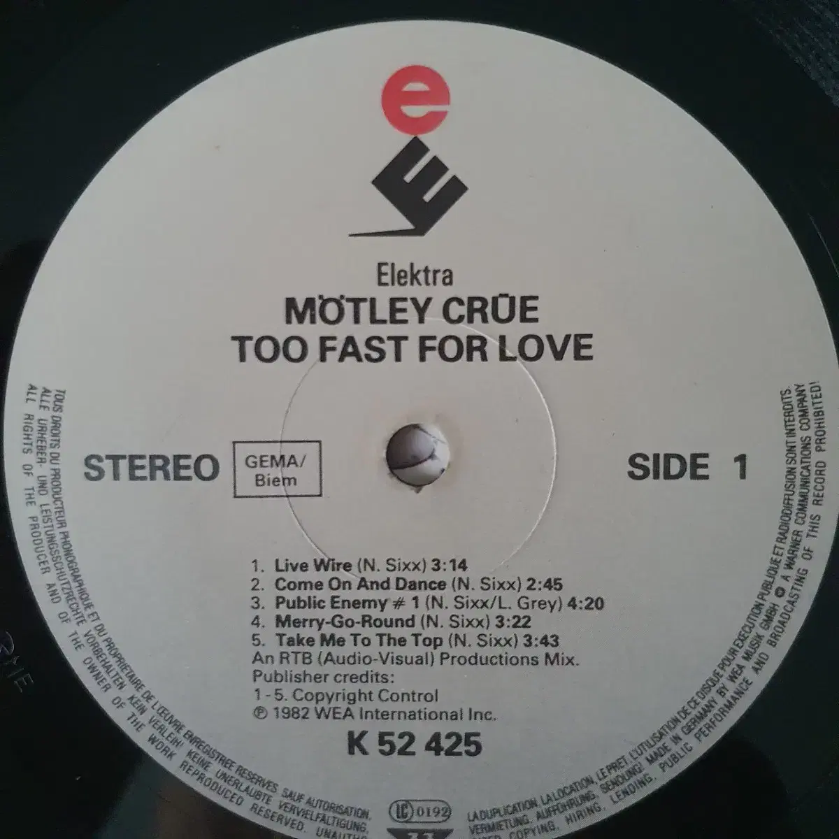 MOTLEY CRUE - TOO FAST FOR LOVE LP(유럽반)