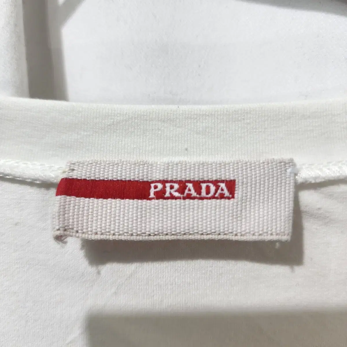 프라다 Prada 반팔 티셔츠