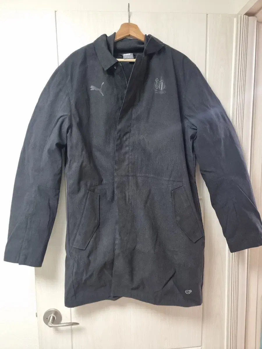 [XL] 11-12 Puma Newcastle Blackout Jacket for sale