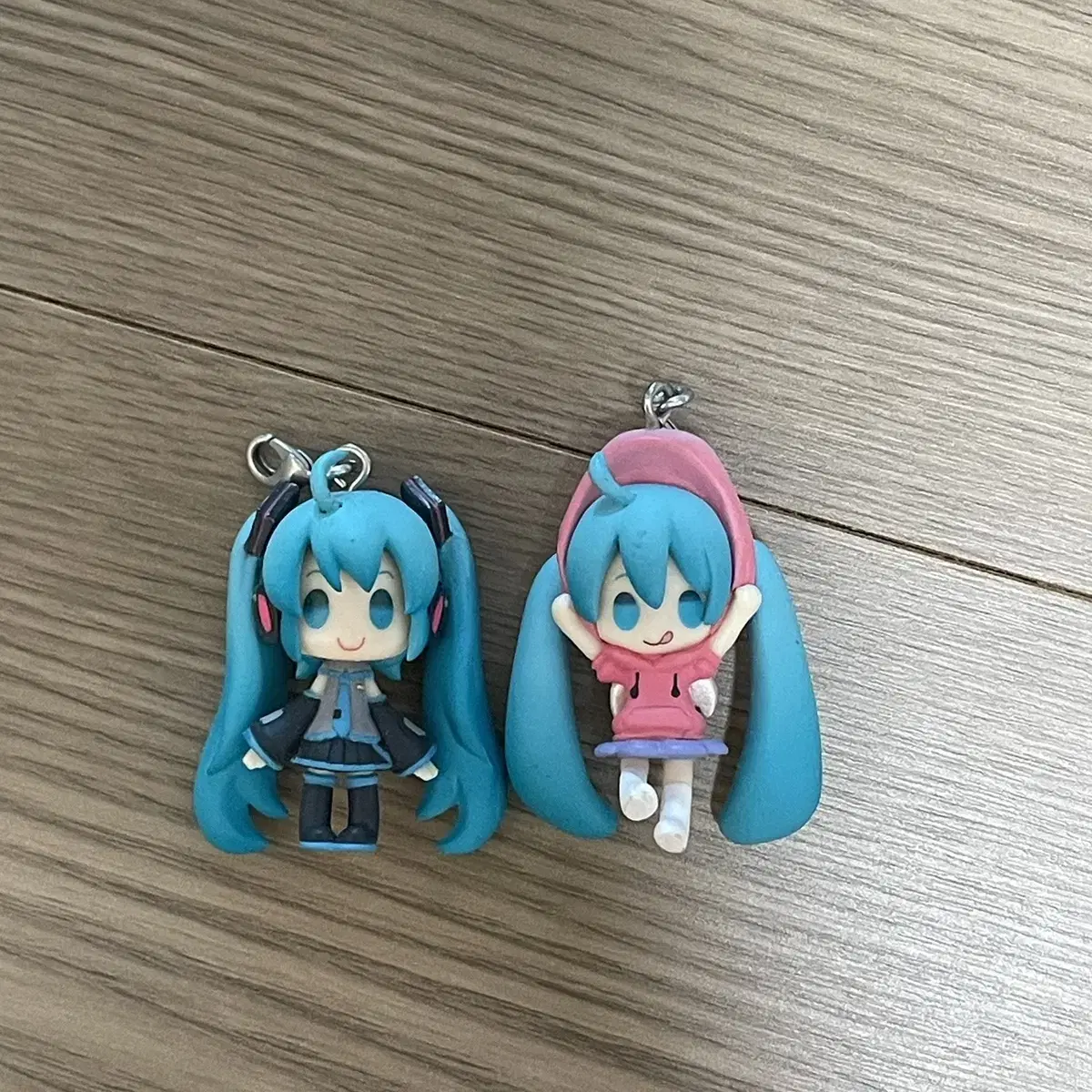 Hatsune Miku Random keyring Figures