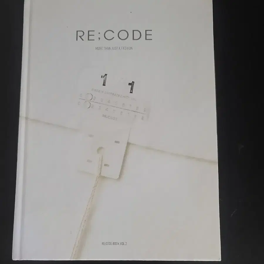 패션 디자인책  RE ; CODE