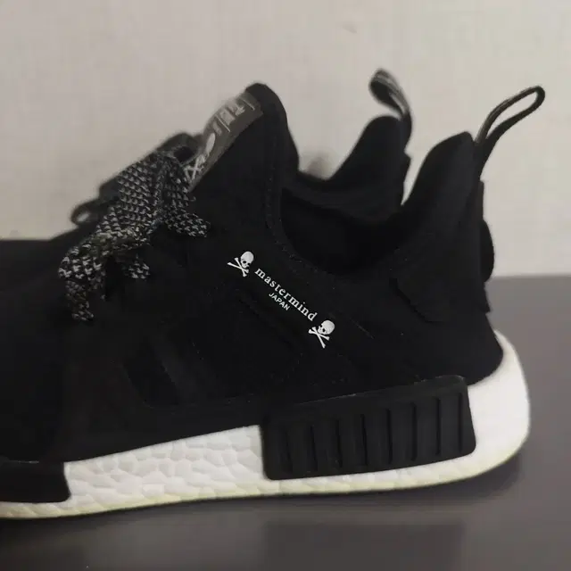 260mm 아디다스 x 마스터마인드 NMD XR1