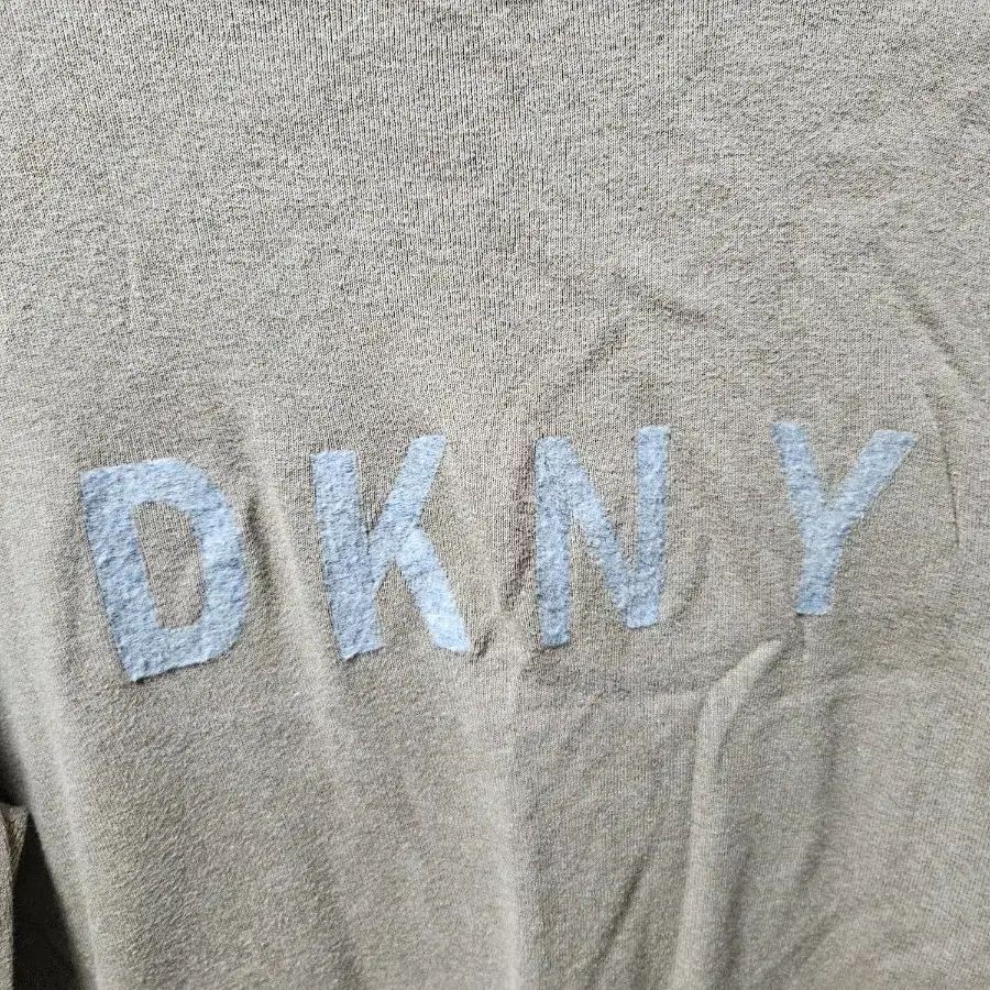 (새상품)DKNY 니트 팝니다(XXL)