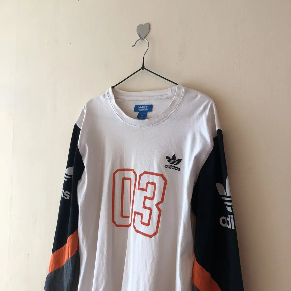 Vintage Adidas 03 orange t