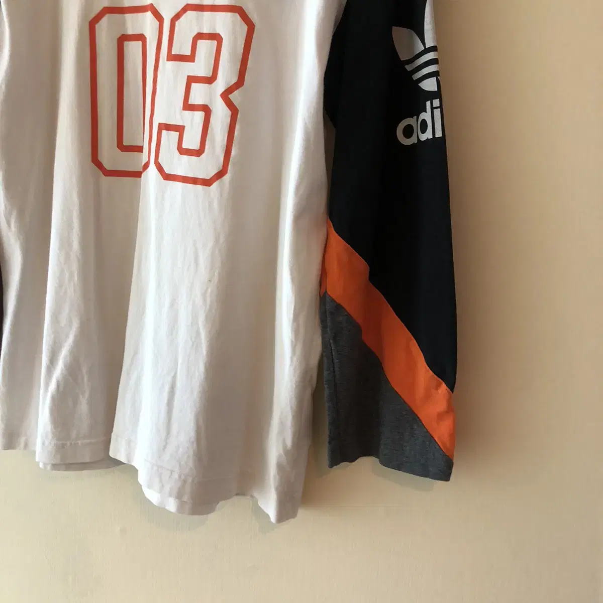 Vintage Adidas 03 orange t