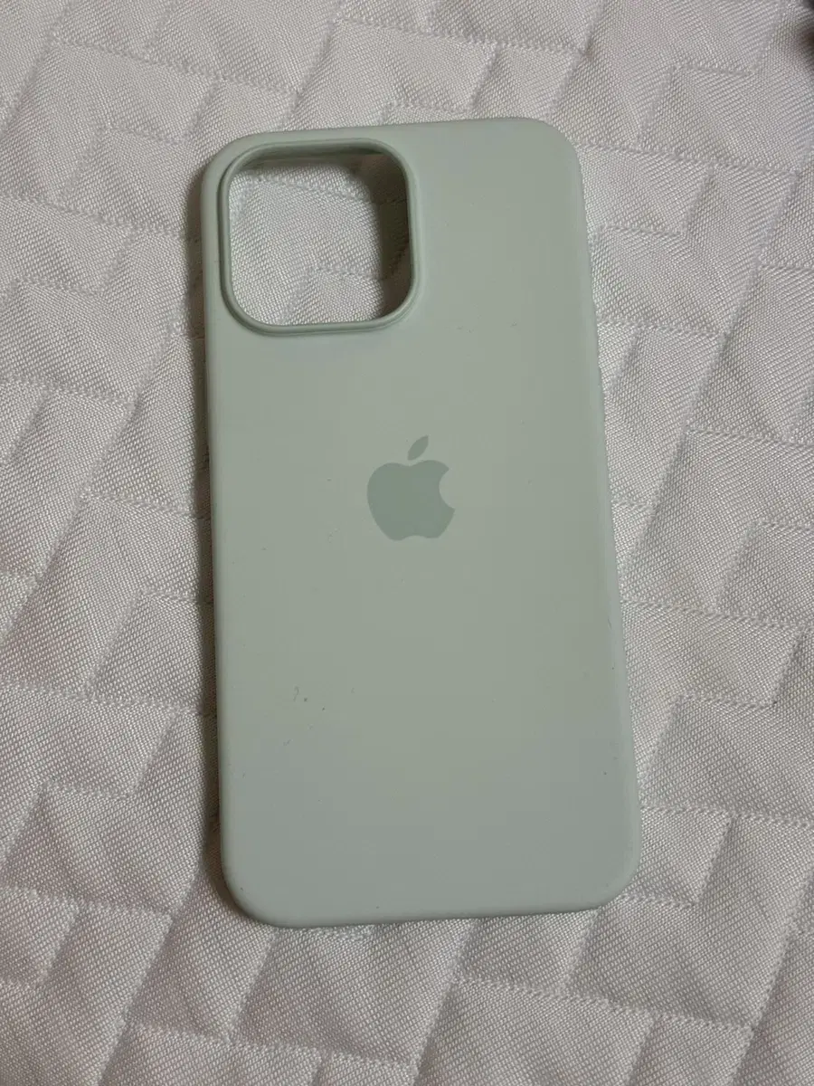 iPhone 15 Promax Genuine Case Soft Mint