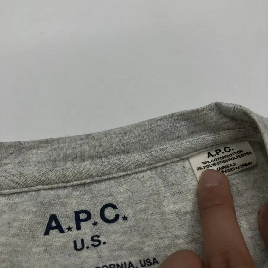 APC US 아페쎄 유에스 그레이 반팔티