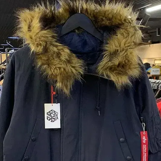 ALPHA INDUSTRIES 알파 패딩 XL