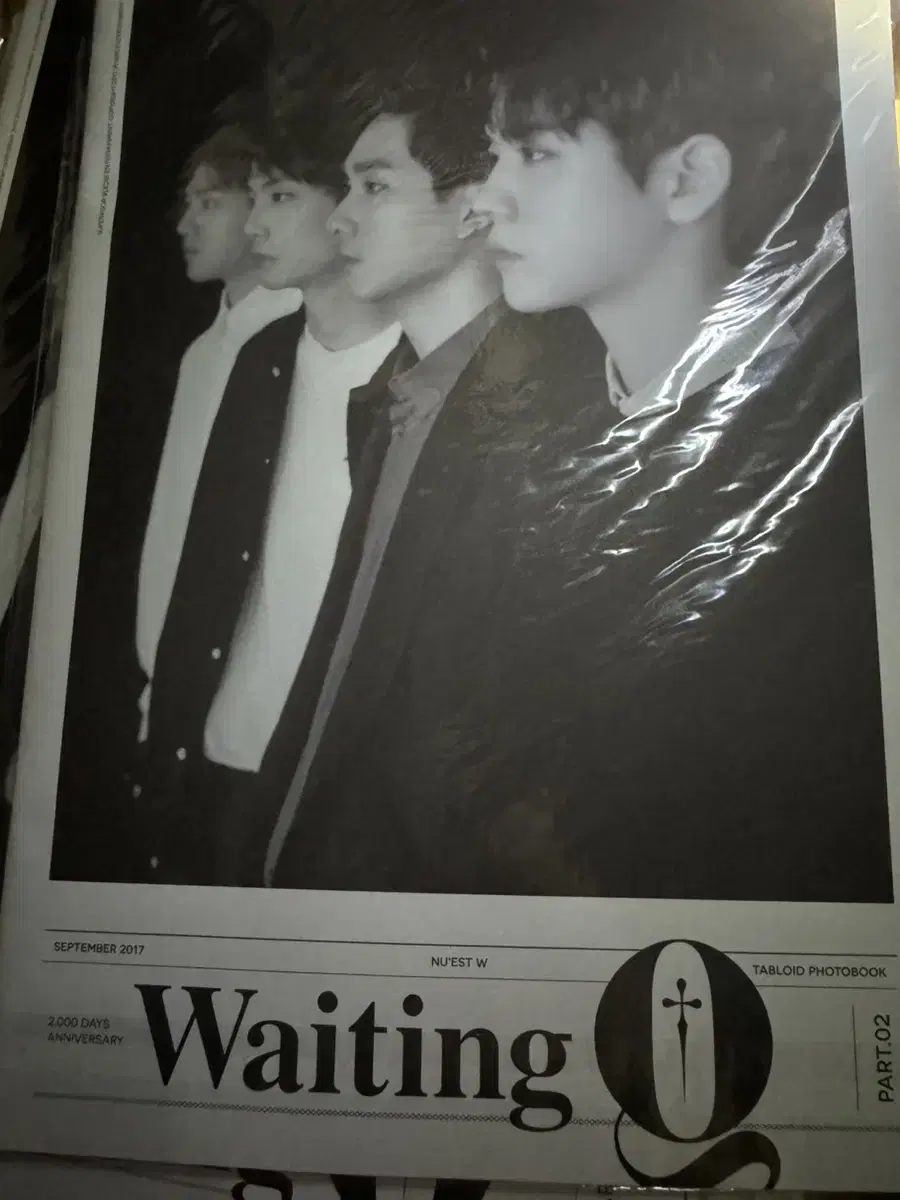 Nu'est W waiting q magazine unsealed