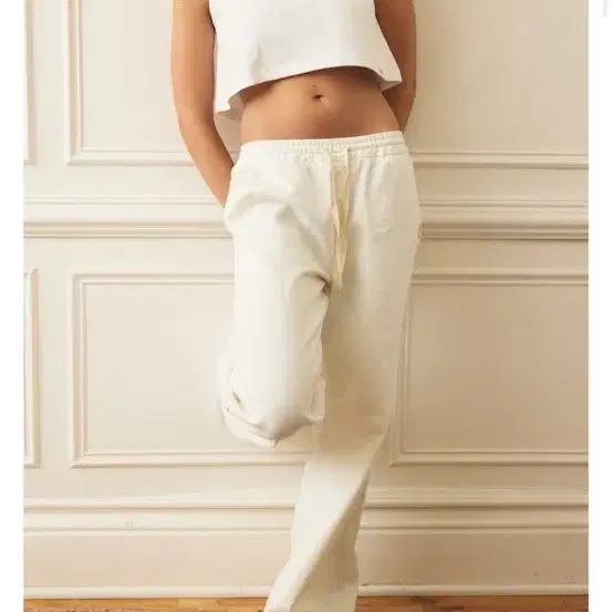 글로니 G CLASSIC COTTON TWILL PANTS (WHITE)