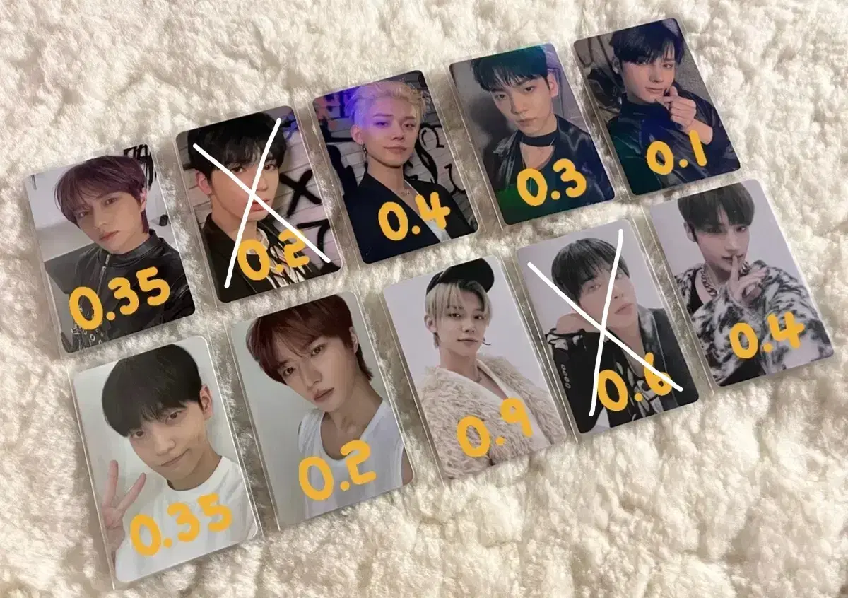 txt photocard wts ( I'm putting in a lot of extra! )