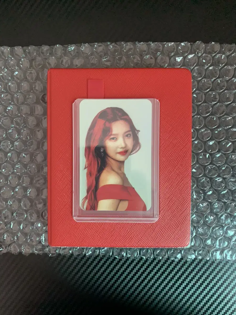 Red Velvet Red Room Collect Book