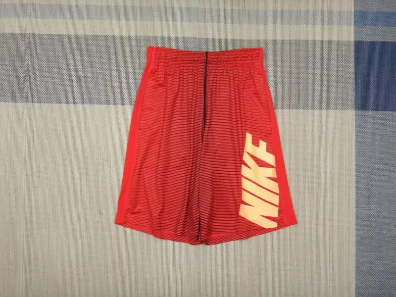 (32 in/80 cm) Nike Men's Big Logo Shorts