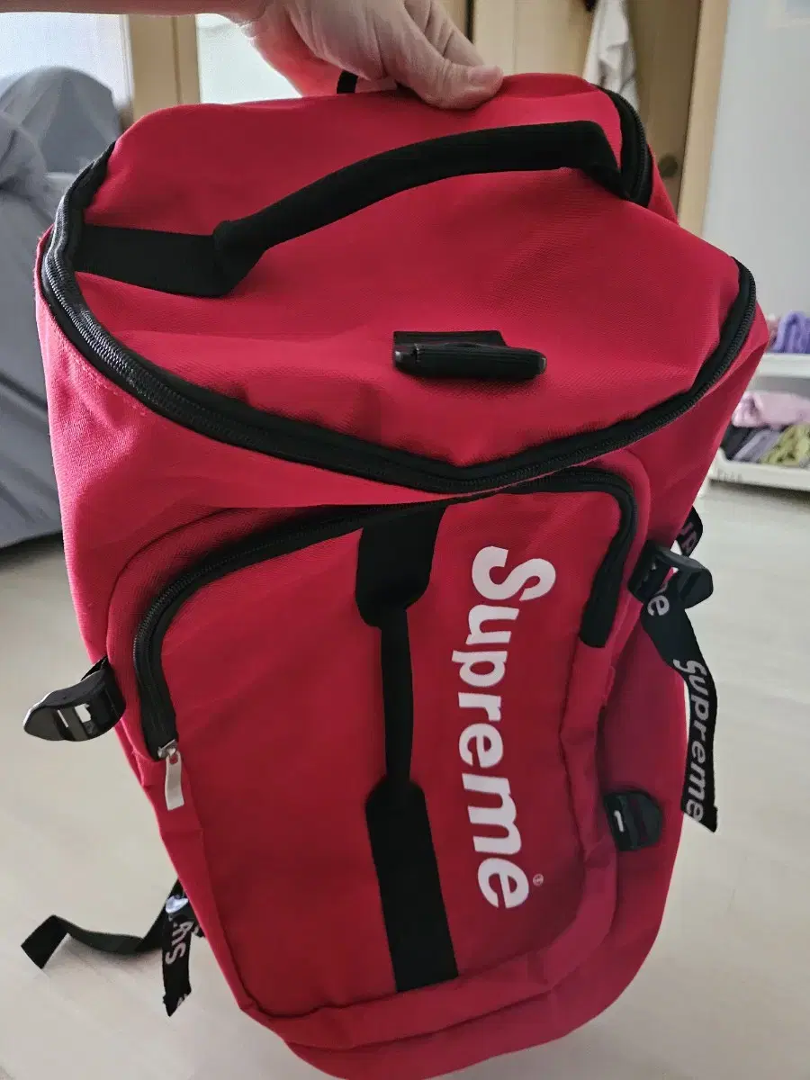 Red Red Round Backpack Backpack