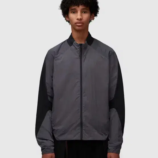 _j.l-a.l_ 23FW Track Notch Top