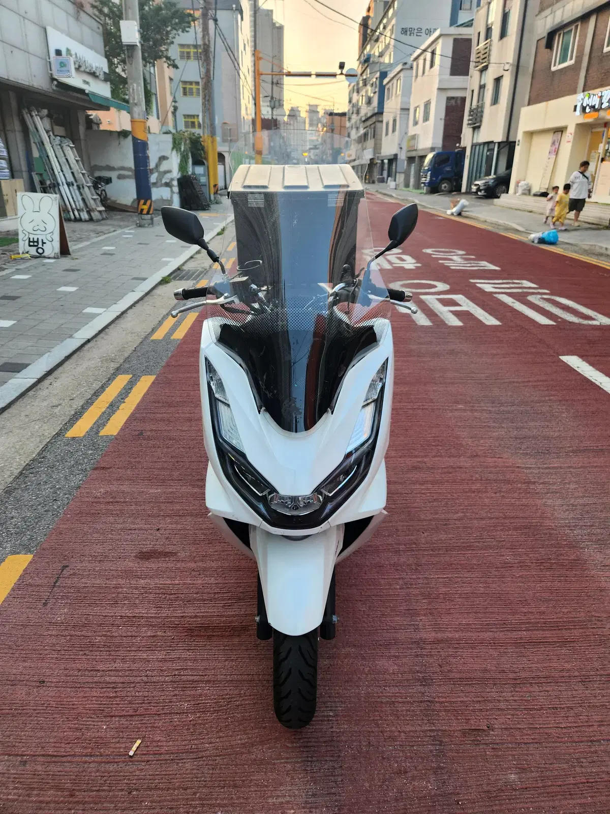 G- 1만km대 배달세팅된 21년식 pcx125 CBS모델