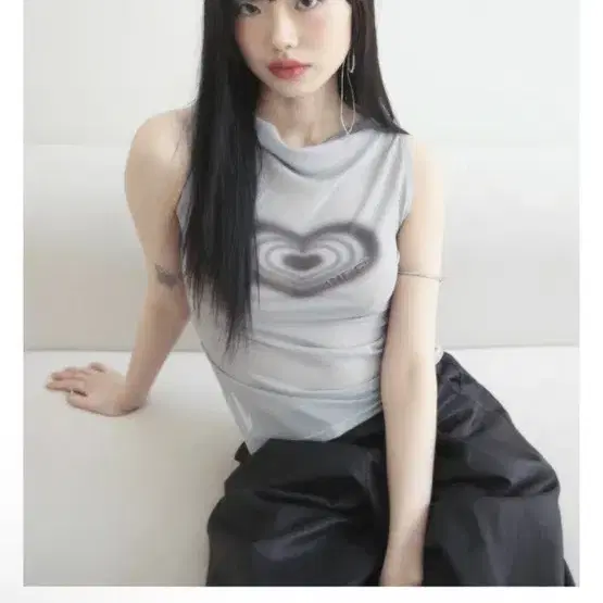 노피셜노피스 HEART COWL NECK REVERSIBLE TOP