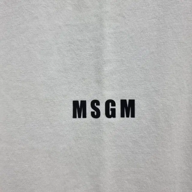 MSGM 여성 반팔티 사이즈90 상태좋아요 W2-97