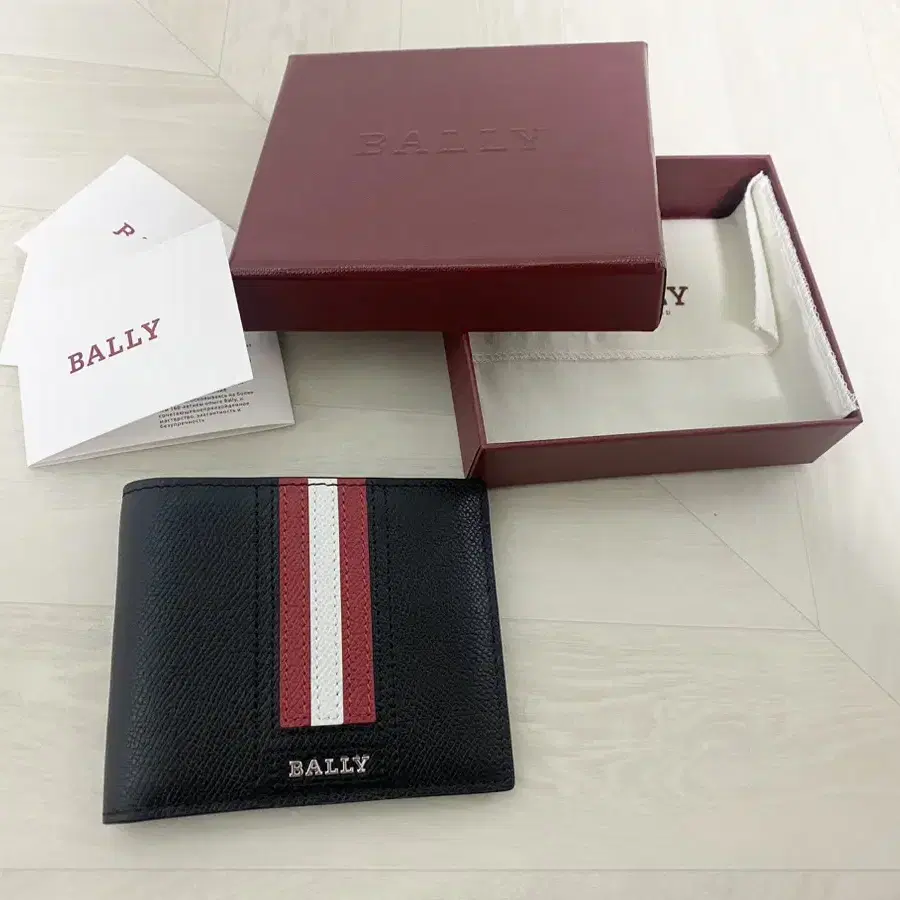 BALLY 반지갑