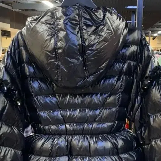 MONCLER 몽클레어 패딩 M