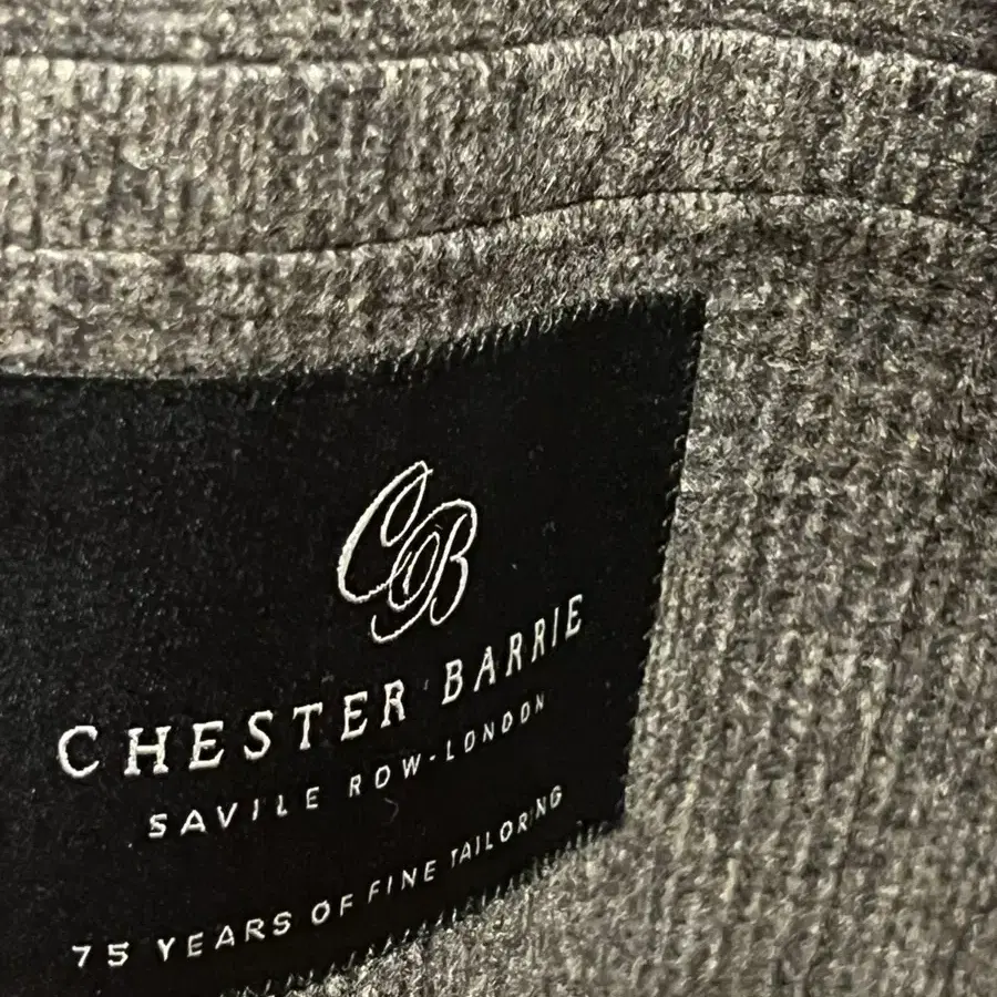 Chester barrie 코트