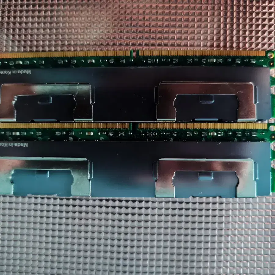 DDR2 PC2-6400 1GB 양면 방열판 팝니다