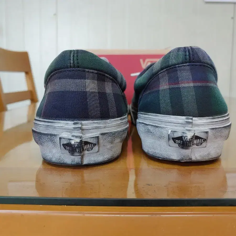 반스 vans era 에라 체크무늬 빈티지버전 280사이즈