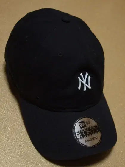 New Era Genuine NY Baseball Cap 5