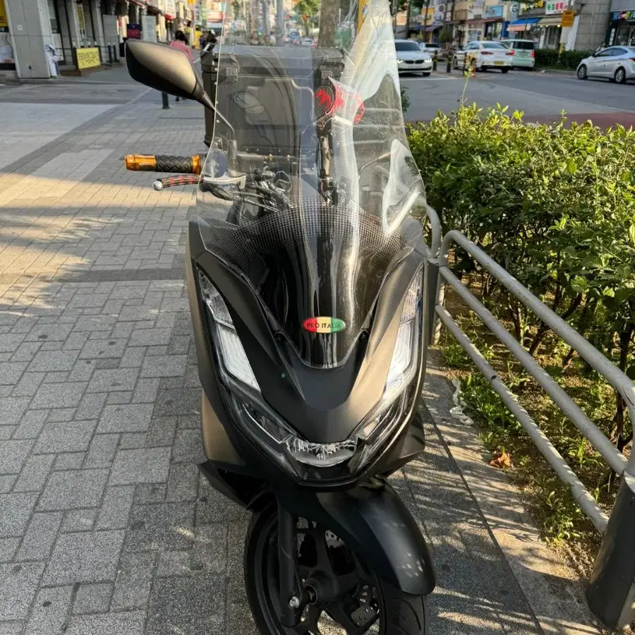 pcx 22년식 267km 풀튜닝 신차급..