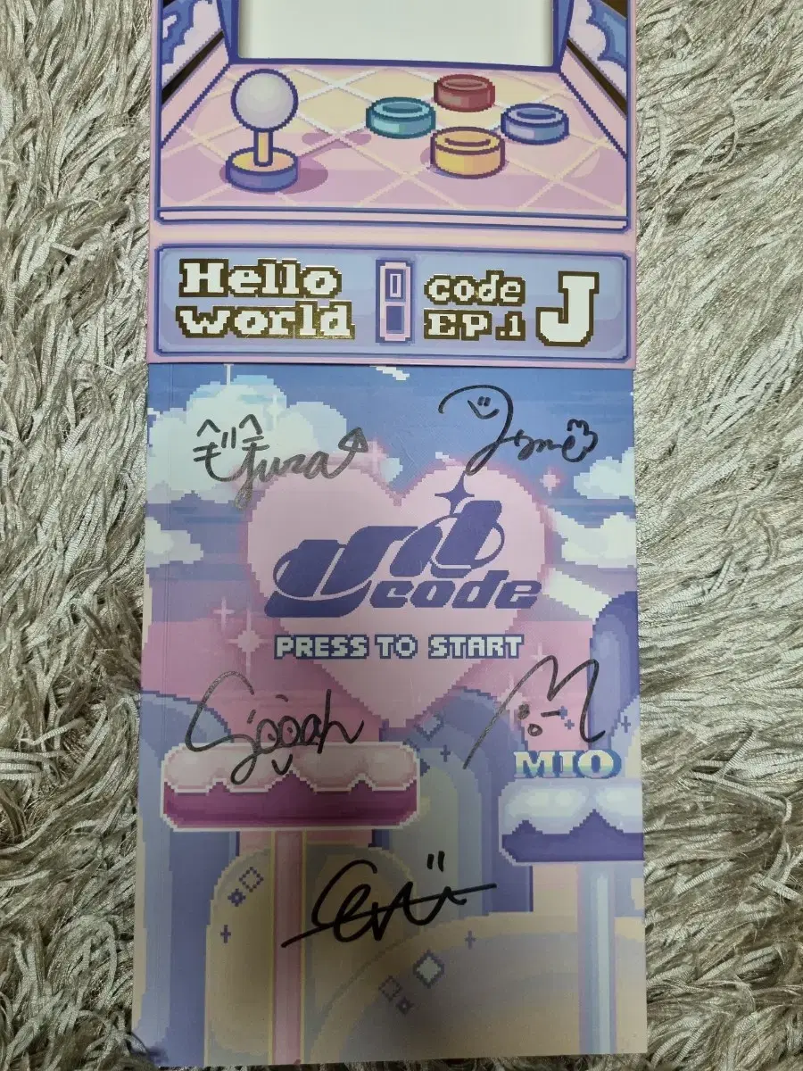 Rookie Girl Group UNICODE Unicode Written by sign signature Unreleased Album photocard kpop