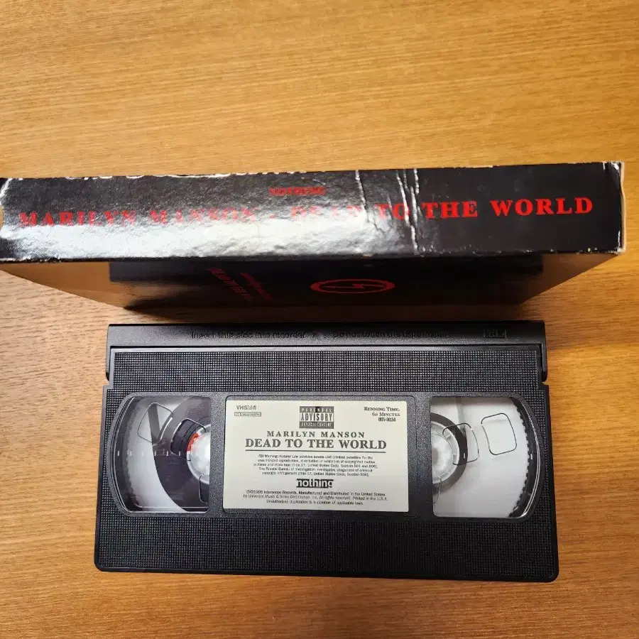 Marilyn manson dead to the world VHS