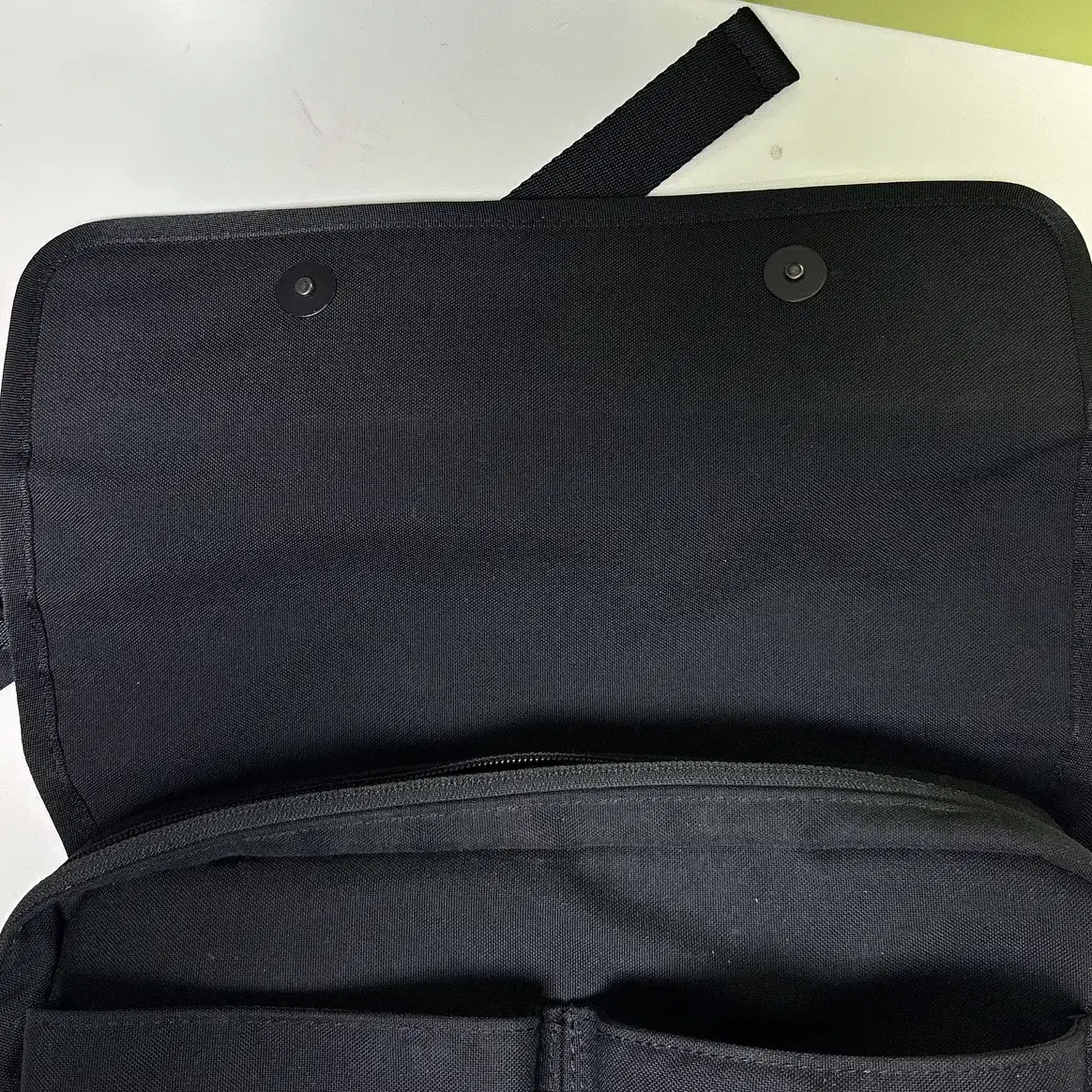 메신져백,크로스백 5POCKET CUSHIONED I-PAD BAG (B