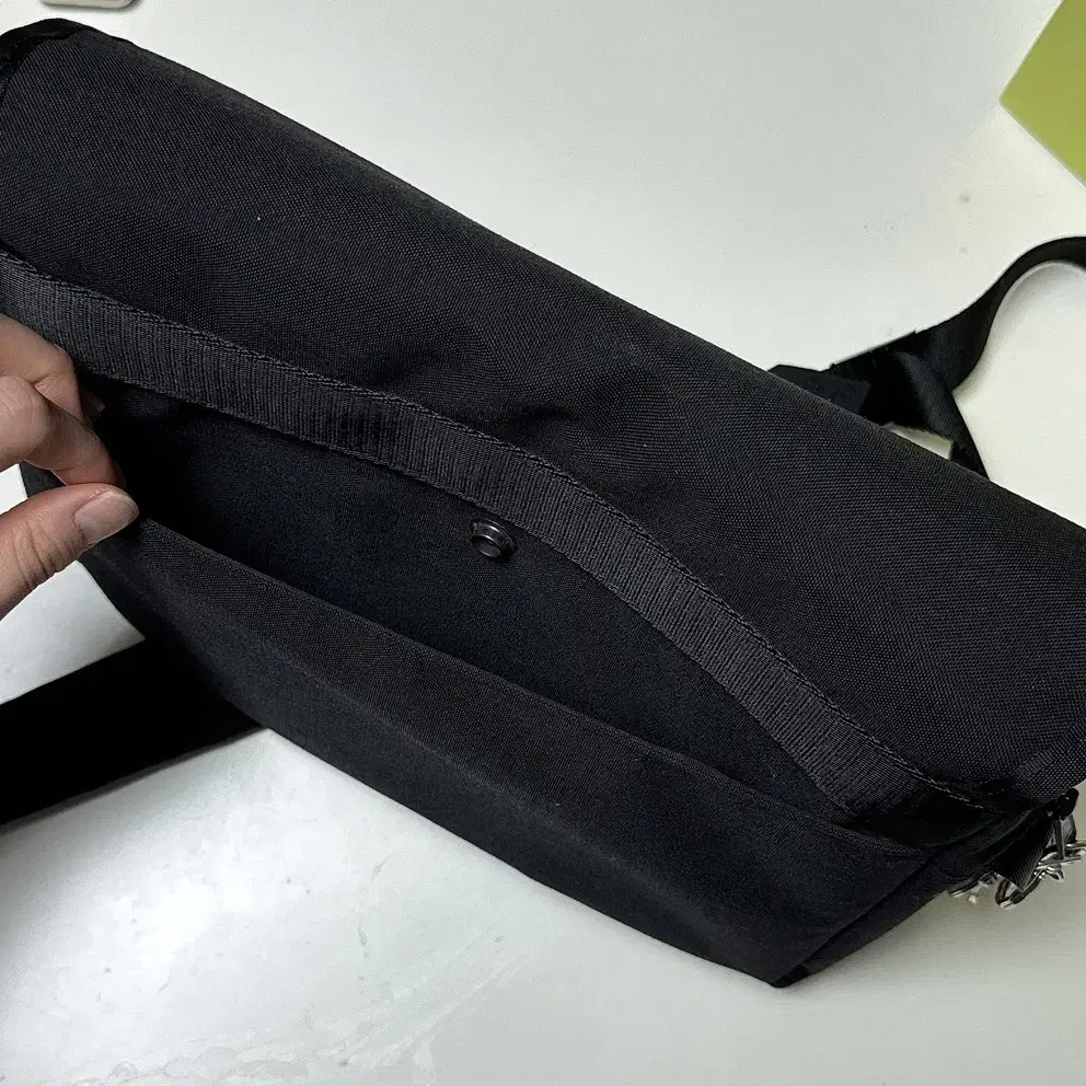 메신져백,크로스백 5POCKET CUSHIONED I-PAD BAG (B