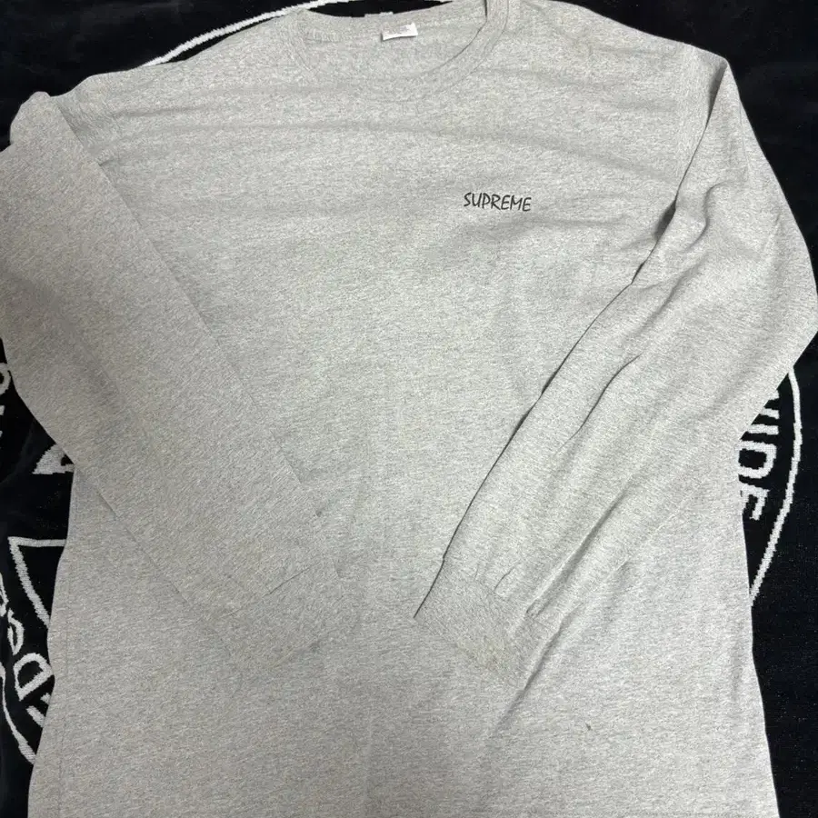 Supreme 14fw Stallion L/S Tee 롱슬리브 xl