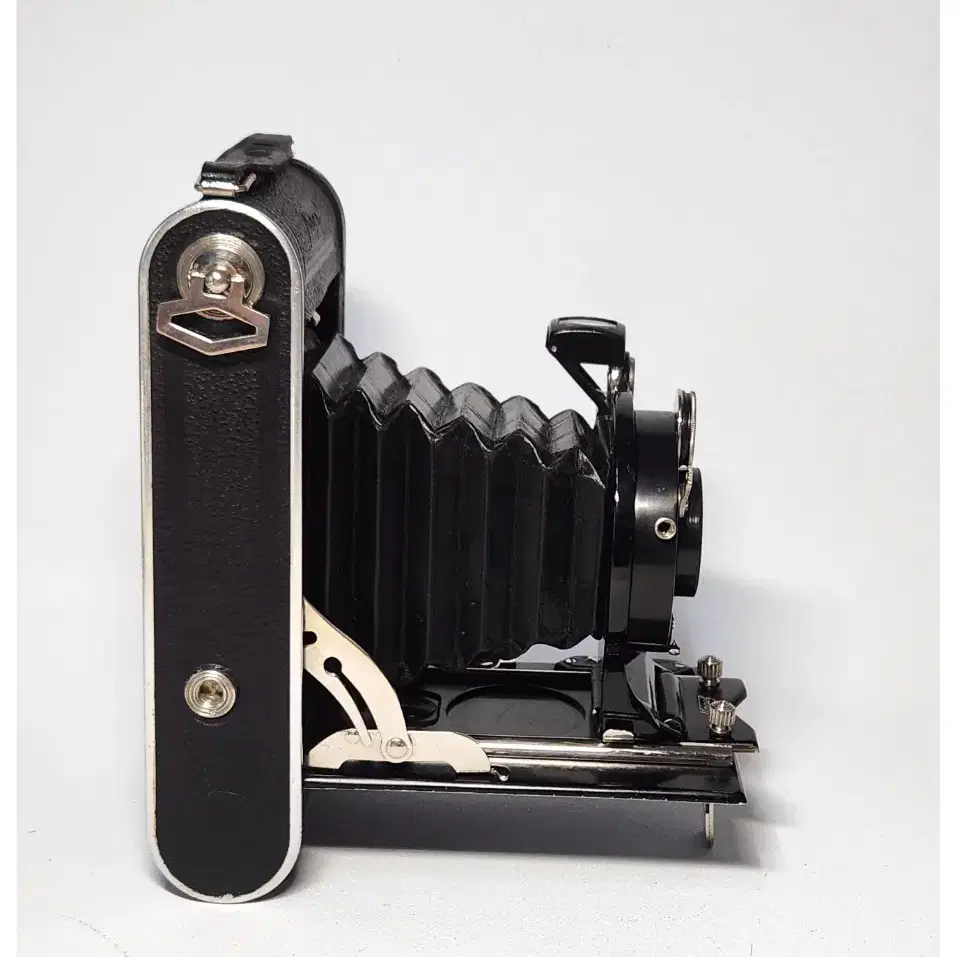 Nagel Vollenda Folding Camera. 독일.120mm