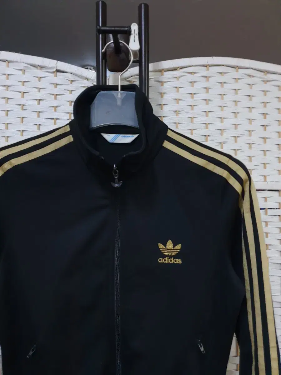 (0474) ADIDAS Adidas Firebird Tracktop Jersey 95 M