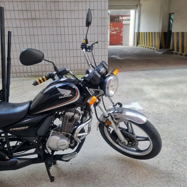 16년식 혼다 CB125T 짐대 오토바이 판매