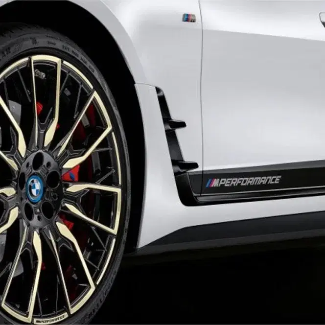 BMW M 퍼포먼스 데칼 스티커 정품 싸게 팝니다.