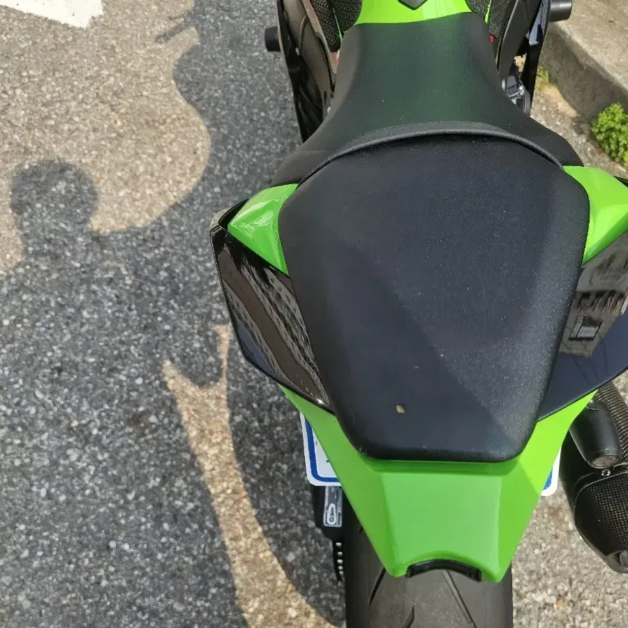 인천 21년식 가와사키zx10r 팝니다.