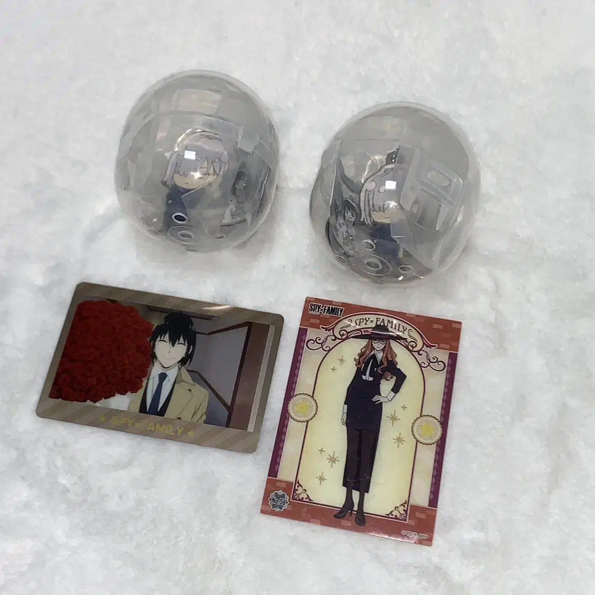 [unsealed] SPY FAMILY yuri kard, Fiona keyring.