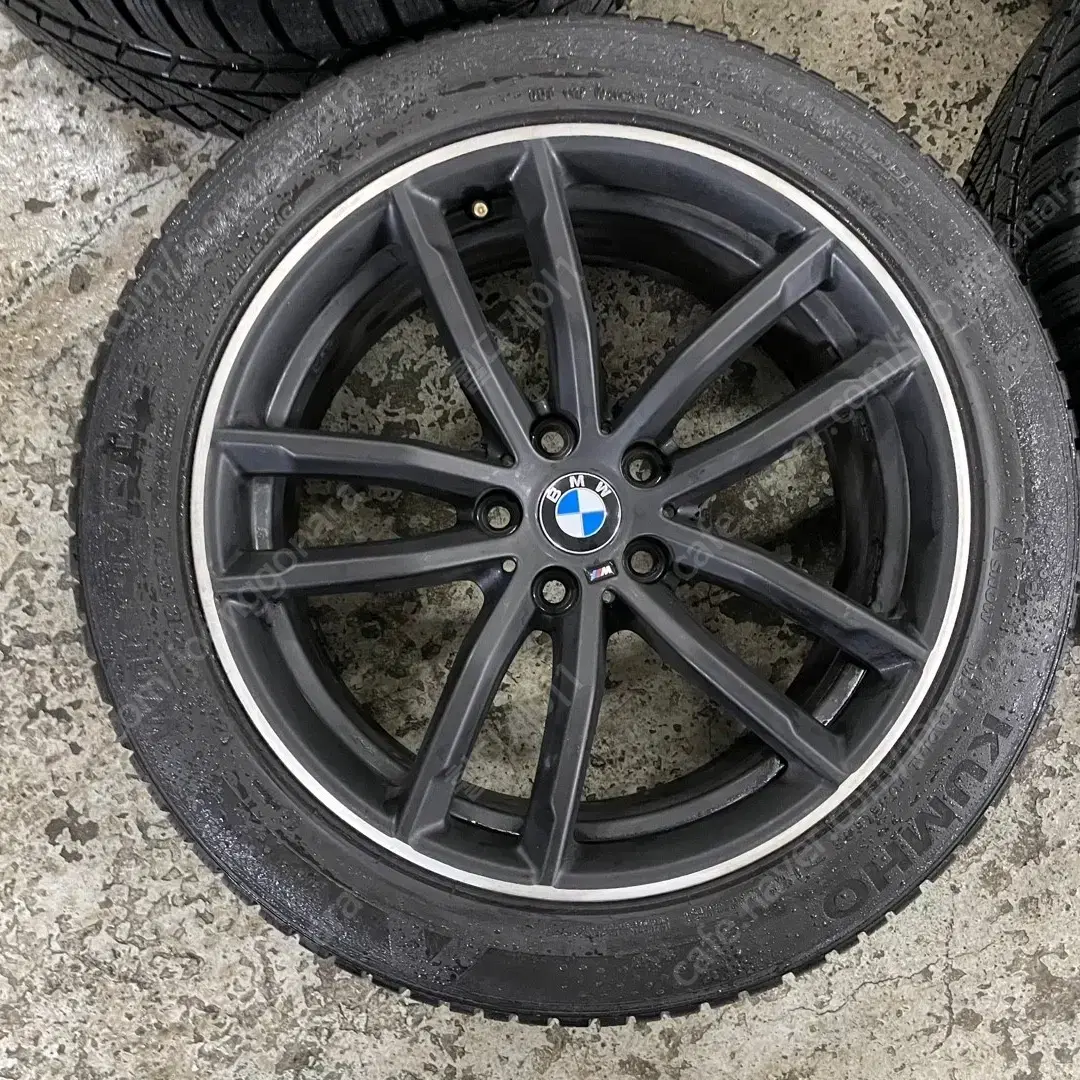 BMW G30 662M 정품 18인치 휠타이어 판매