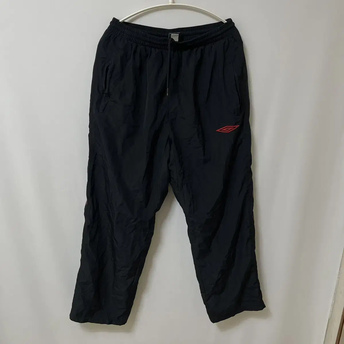 [ L ] Umbro Old School Logo Banded Track Pants