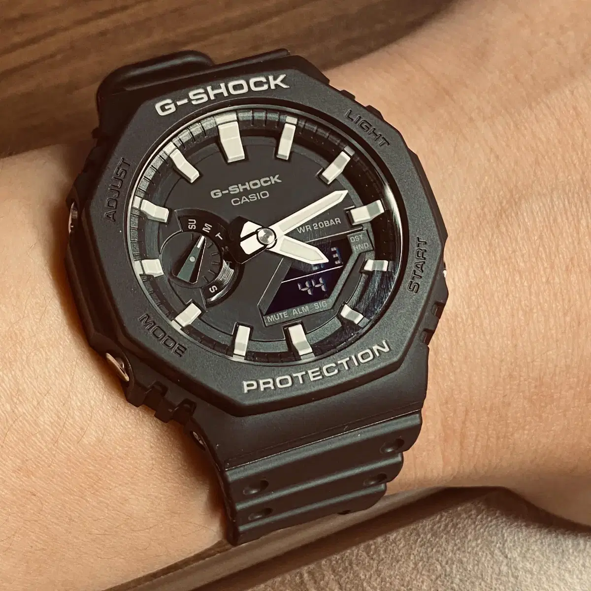 G SHOCKS(GA-2100-1A)