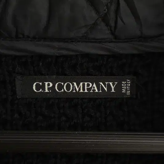 C.P. COMPANY 씨피 컴퍼니 가디건 S XF04503